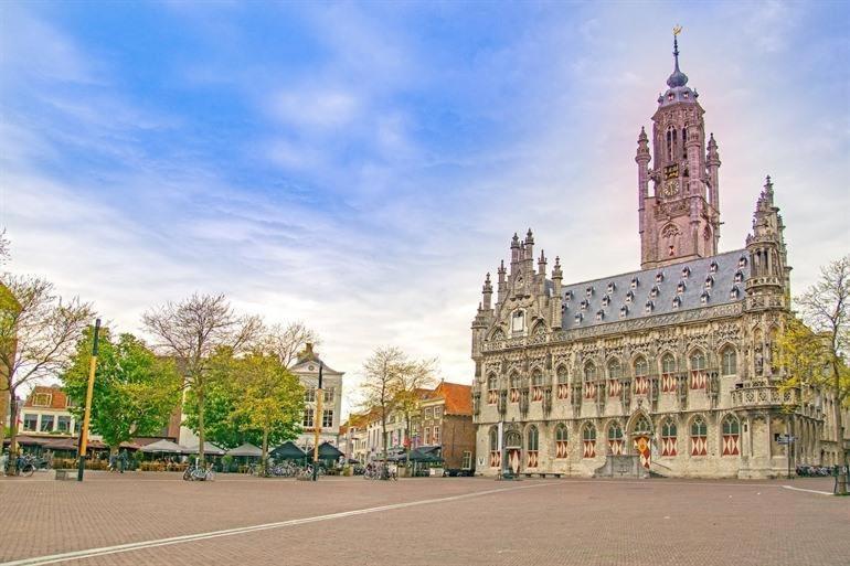 Ruime Studio 'In De Drie Koningen' In Hartje Middelburg Eksteriør billede