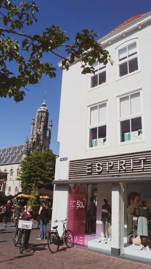 Ruime Studio 'In De Drie Koningen' In Hartje Middelburg Eksteriør billede